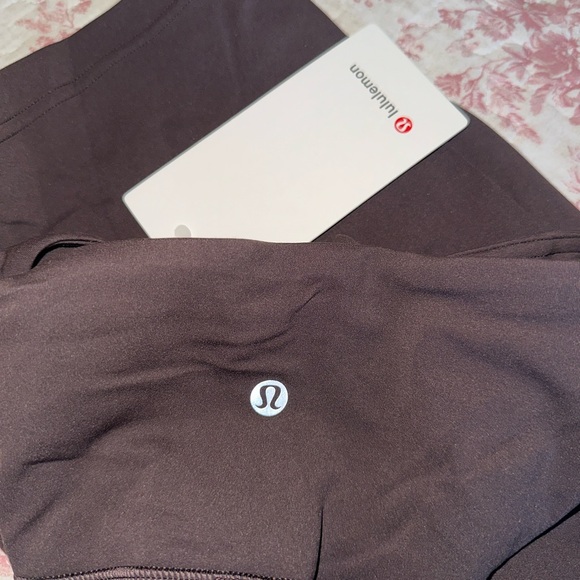 NEW WITH TAG Lululemon Groove Nulu Super High Rise Flared Pant in Espresso - Picture 4 of 4